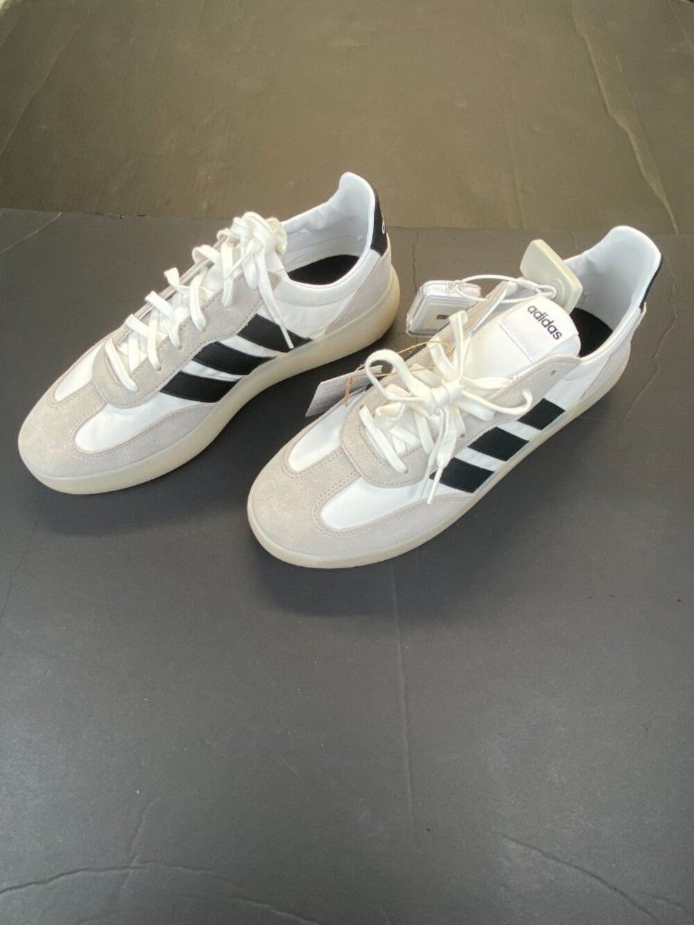 ADIDAS Barreda‎ Decode Shoes Women's Size US 10.5 White/Black/Gray - Picture 2 of 11